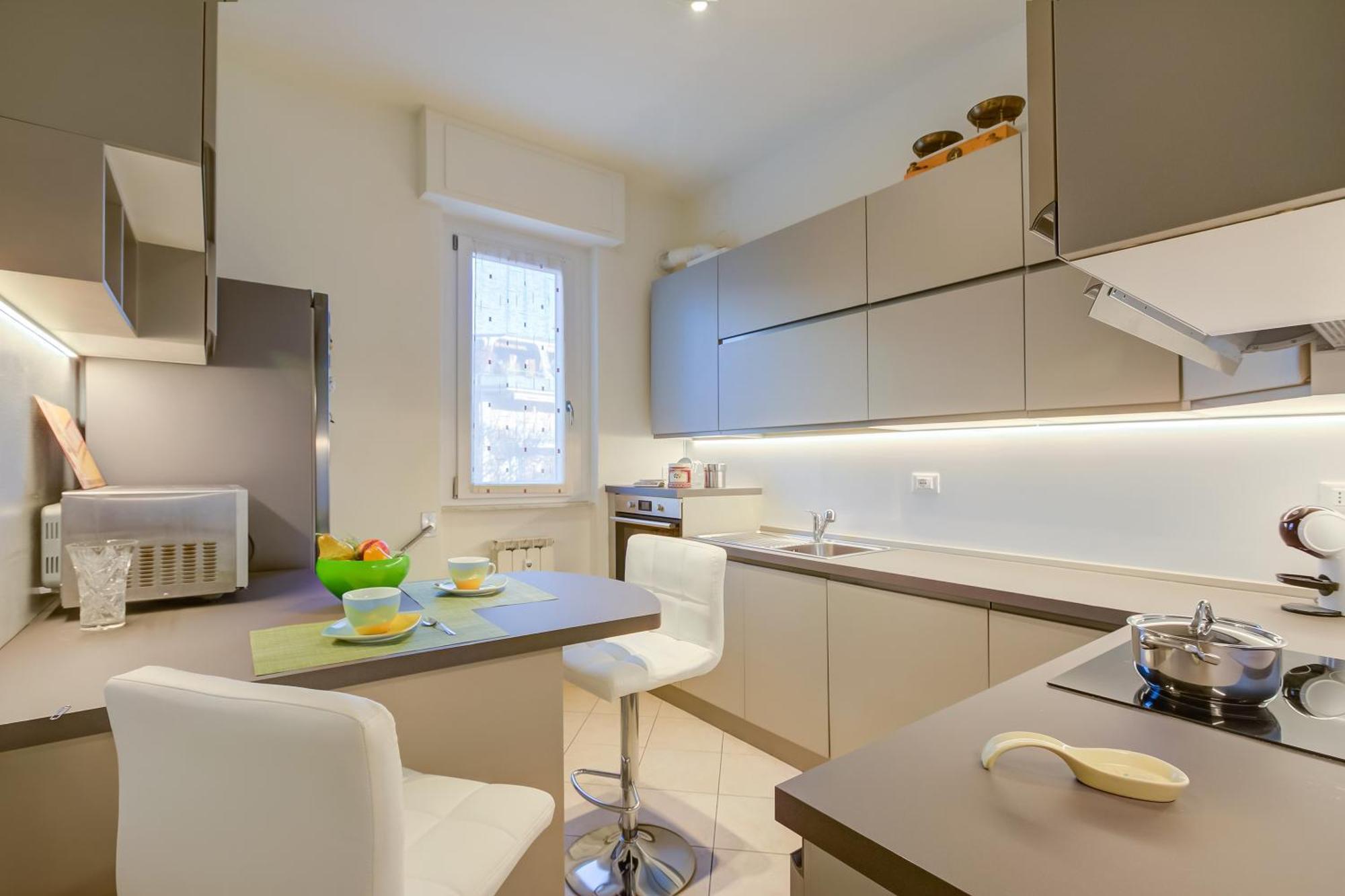Alelu Classy And Chic Center - Happy Apartment *