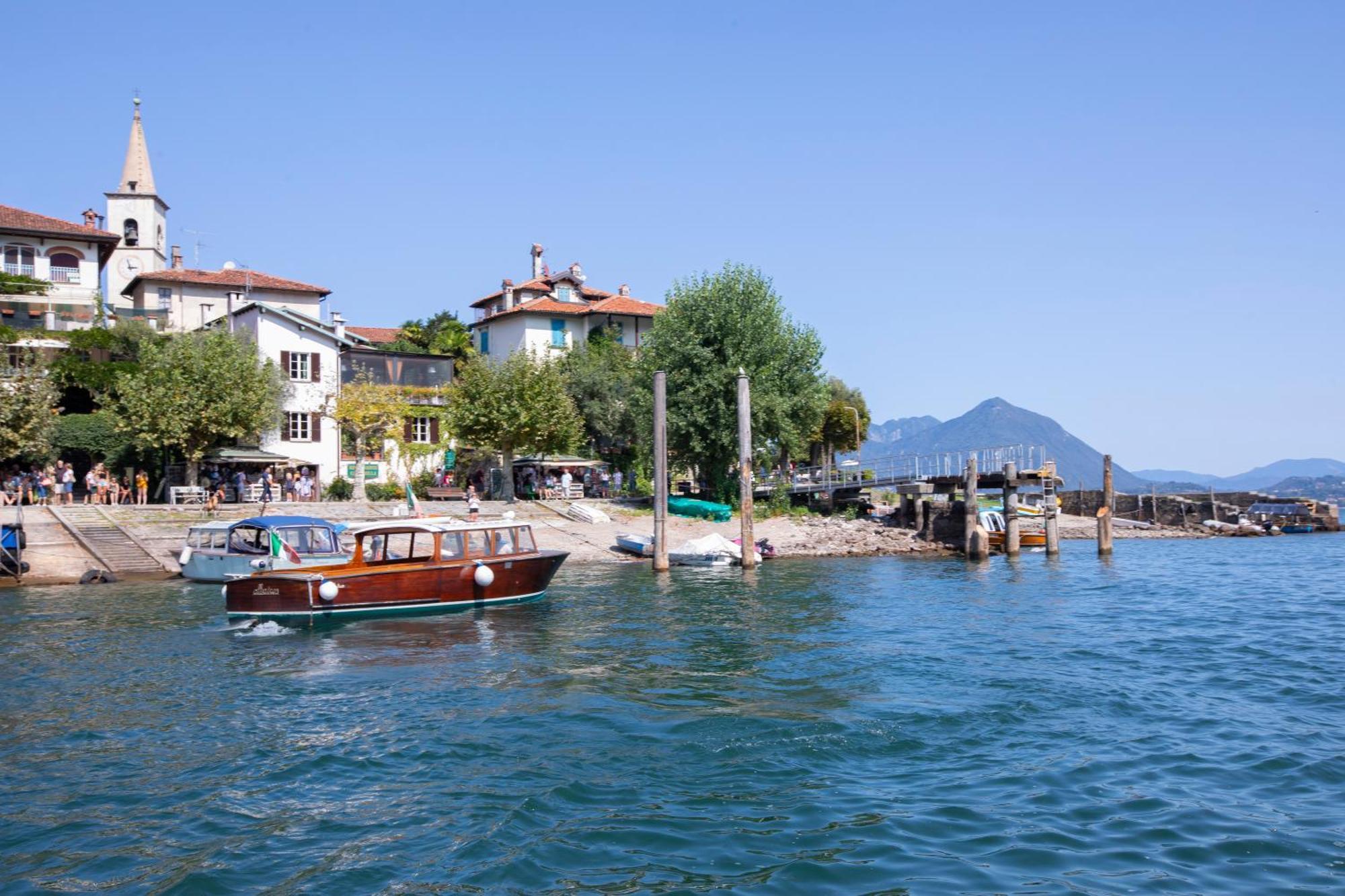 Alelu Classy And Chic Center - Happy * Stresa